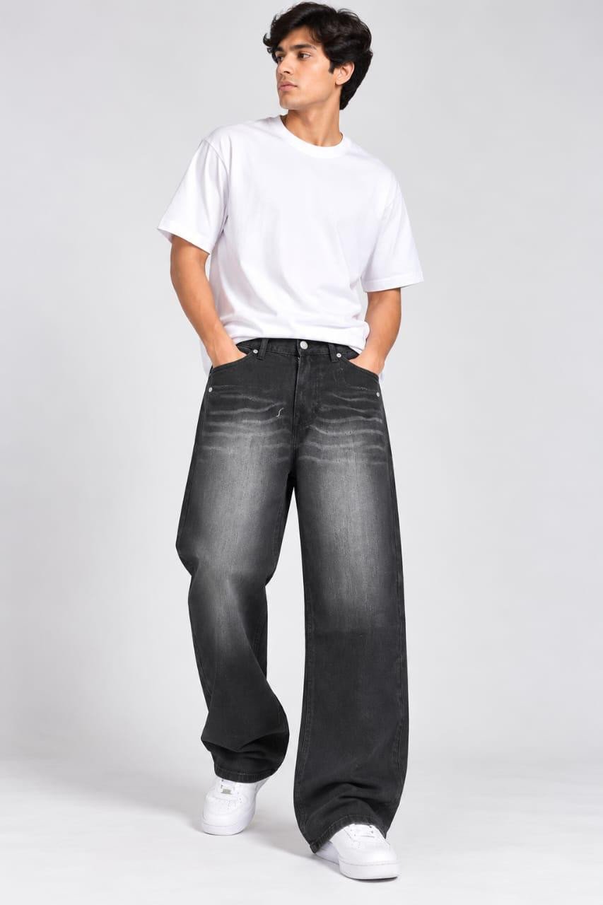 HOLLISTER